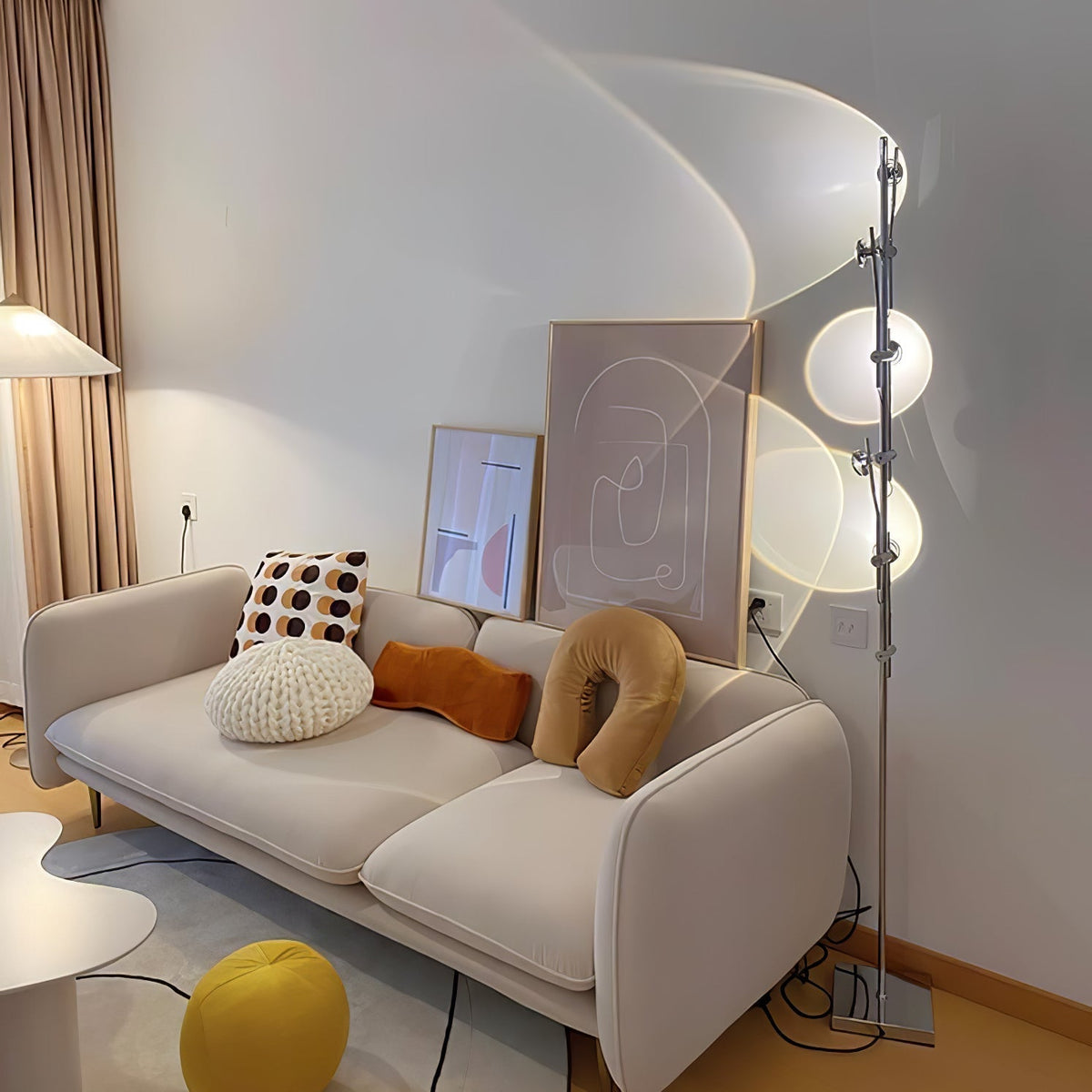 Receiv minimalistisk klassisk gulvlampe i stål
