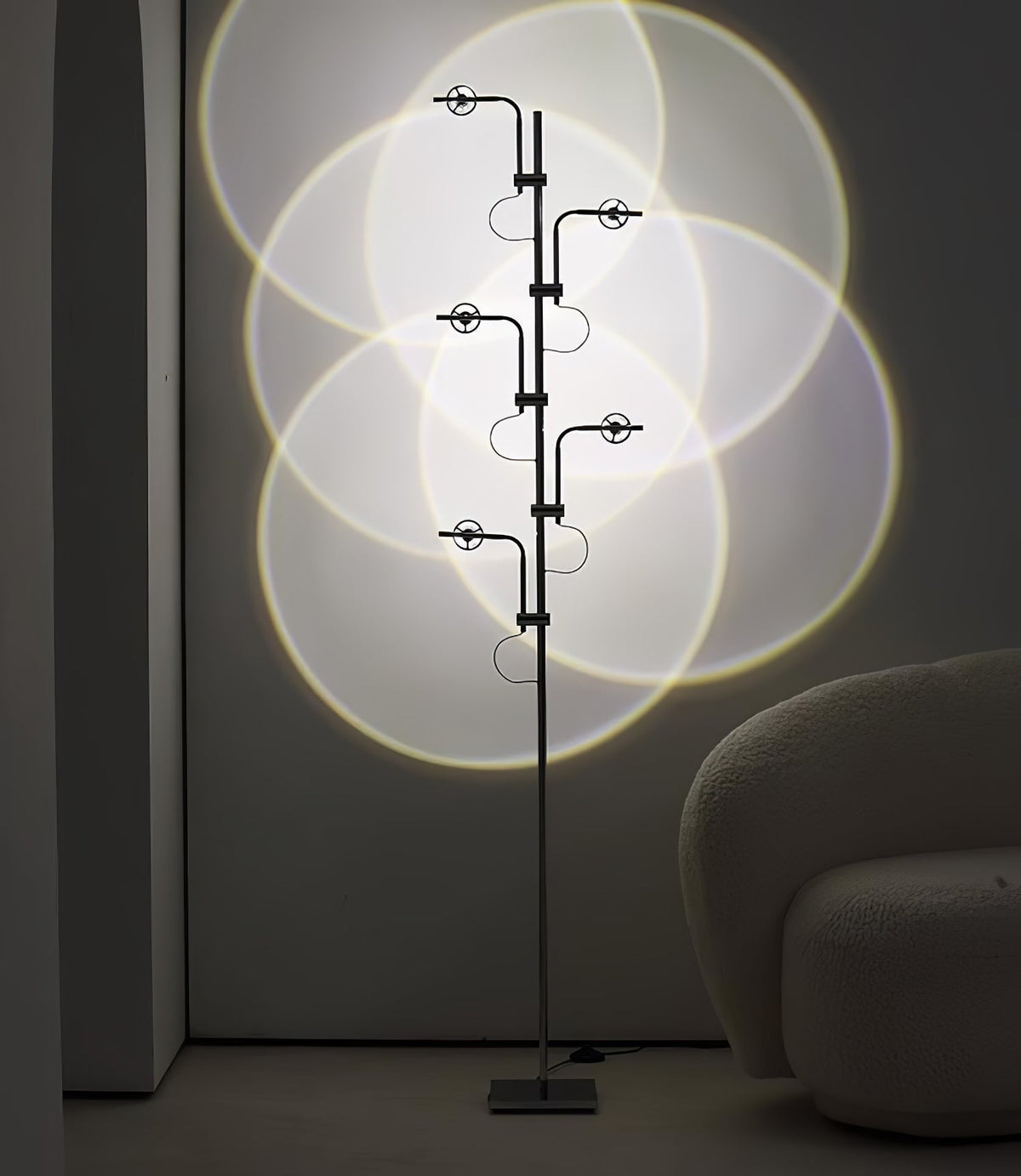 Receiv minimalistisk klassisk gulvlampe i stål