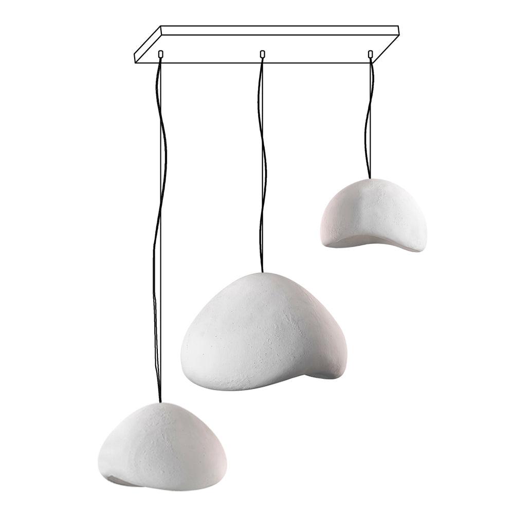 Wabi-sabi-henkinen kiviryhmäkattokruunu, orgaaninen muoto, minimalistinen taiteellinen ilme