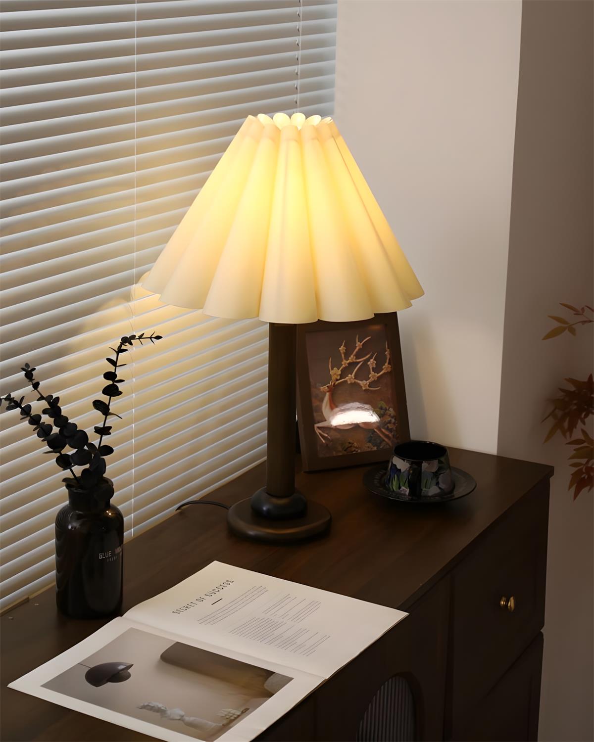 Selisielle Table Lamp