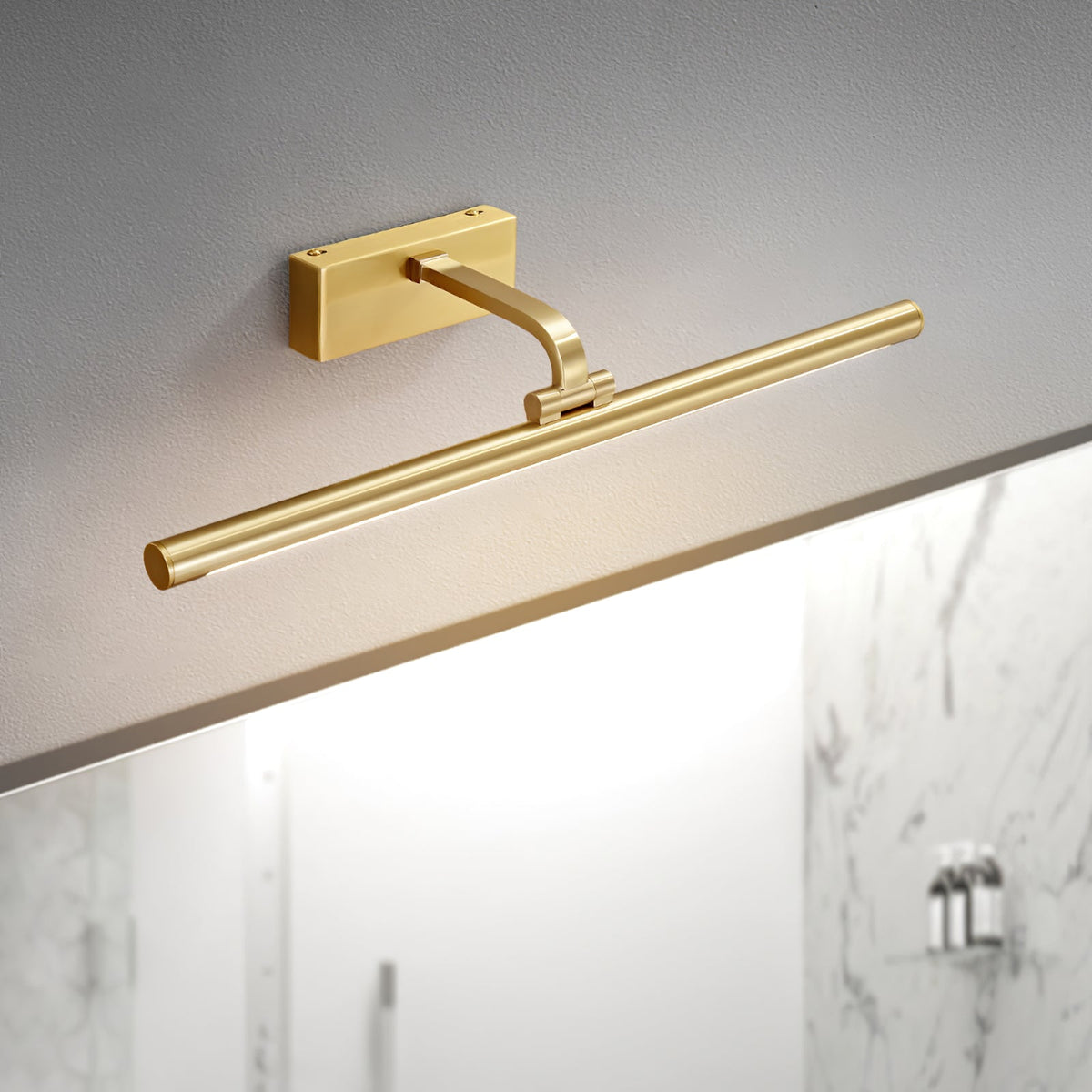 Tevelo minimalistisk vägglampa i mässing