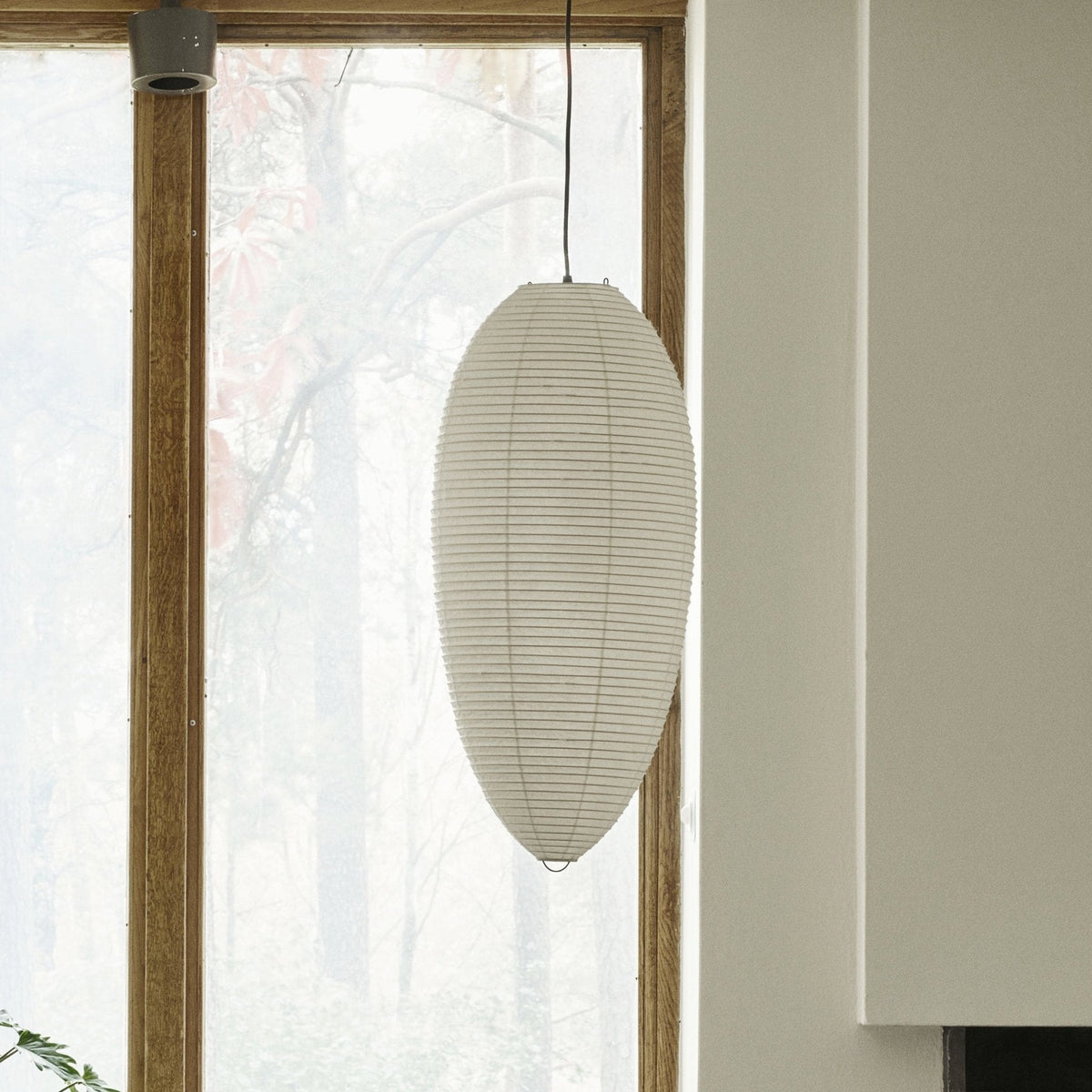 Myraean moderni minimalistinen wabi-tyylinen kastanjanruskea paperi-bambu-riippuvalaisin