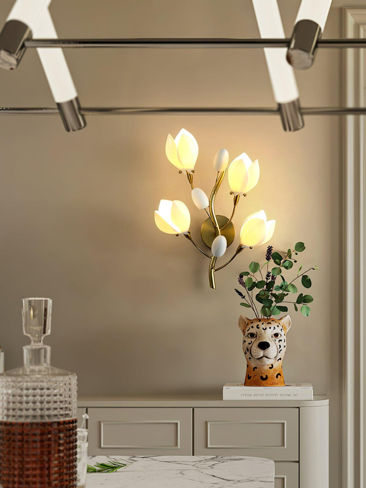Dirixa Magnolia Elegance -keraaminen seinävalaisin