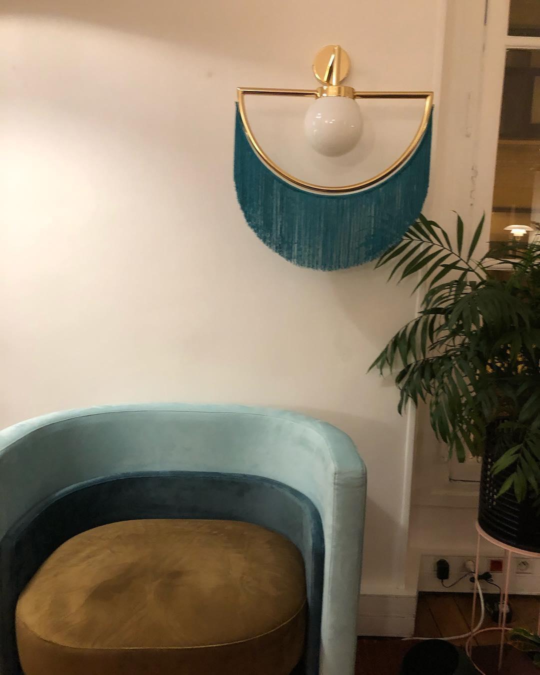 Wink Tassel sætur vegglampi