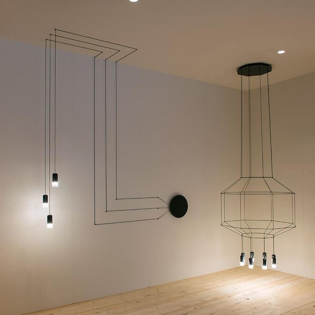 Elaalora geometrinen musta LED-riippuvalaisin metallilangasta