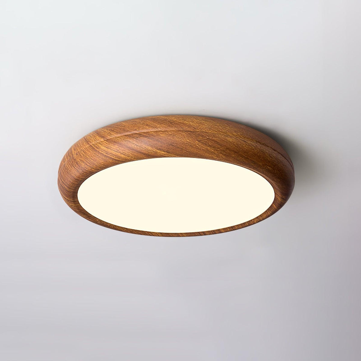 Grena rund loftslampe med træstruktur