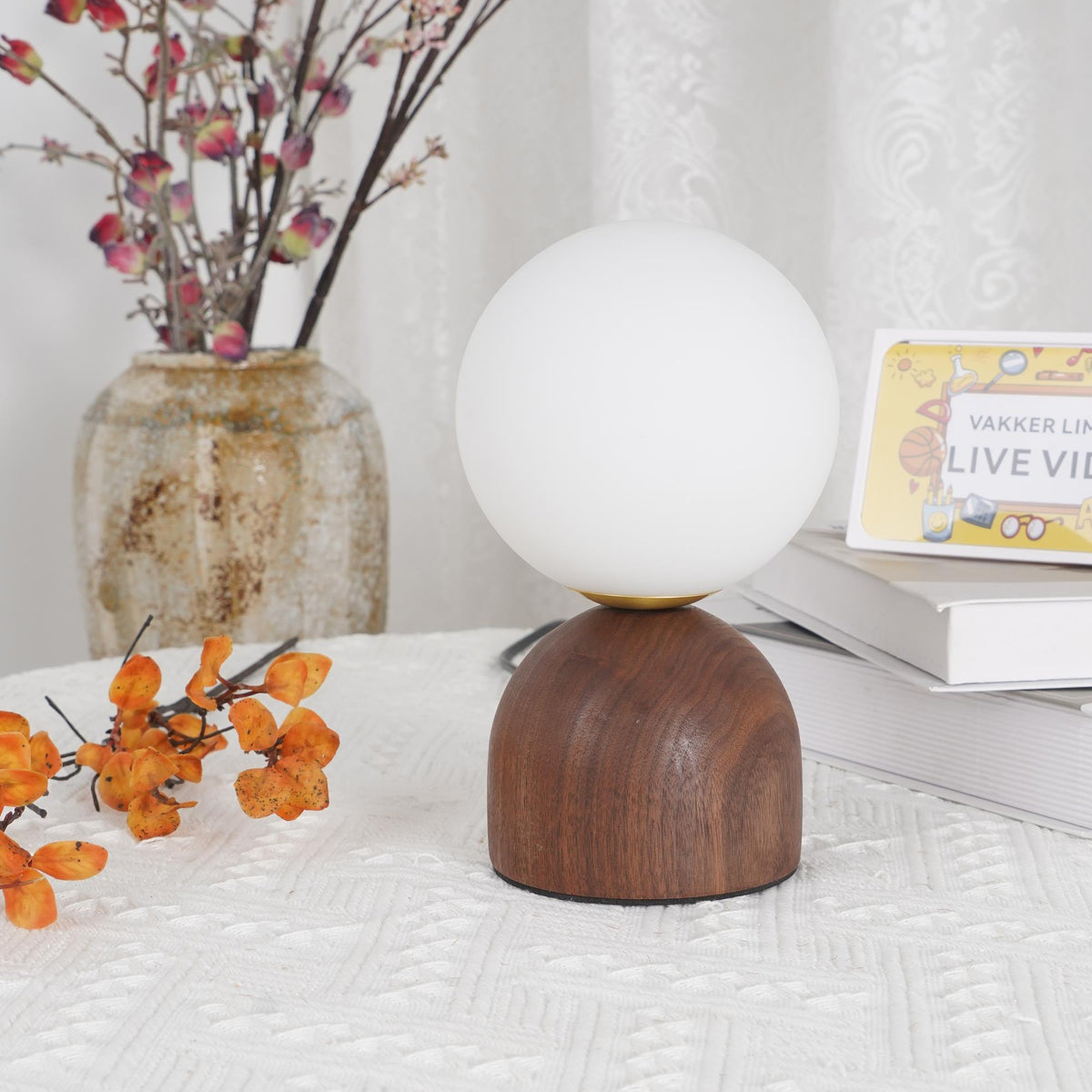 Renaaine Table Lamp