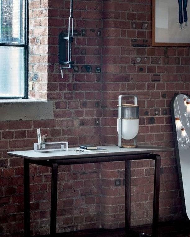Candeeiro de mesa artístico Kiorven em vidro
