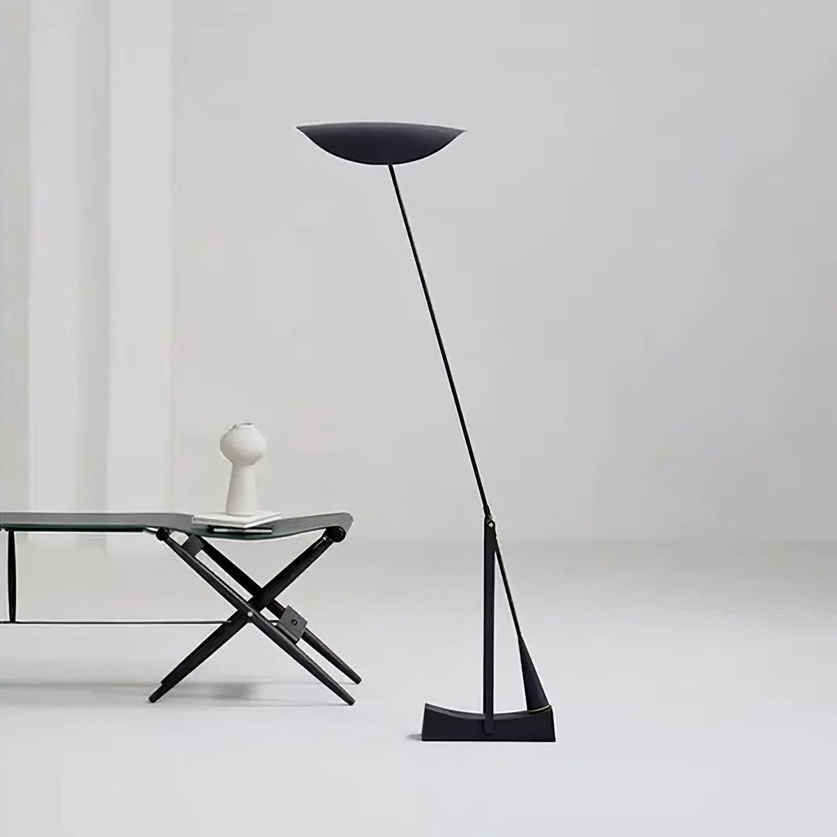 Teriisina golvlampa