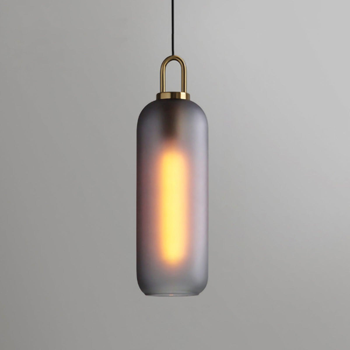 Sevelo pendel i matteret glas, swag-design, justerbar