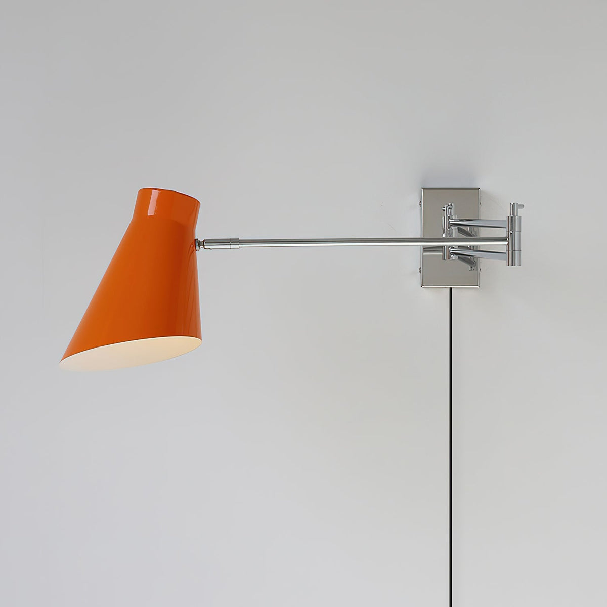 Avenisine Wall Light