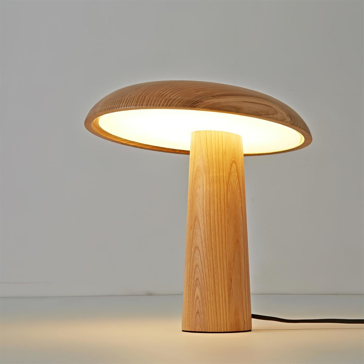 Selelora-bordlampe