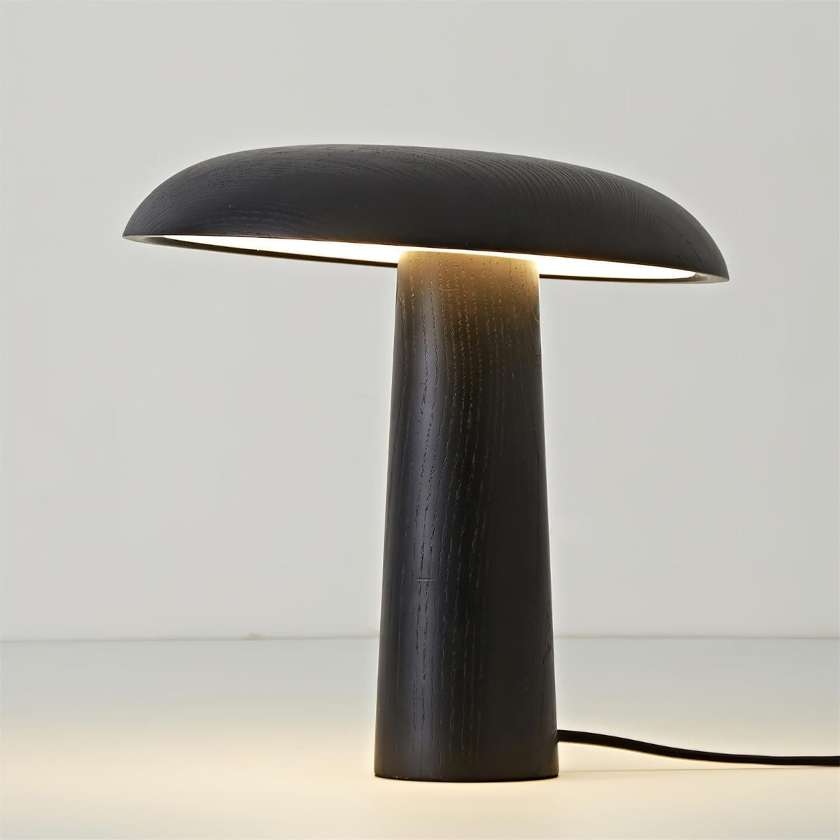 Selelora-bordlampe