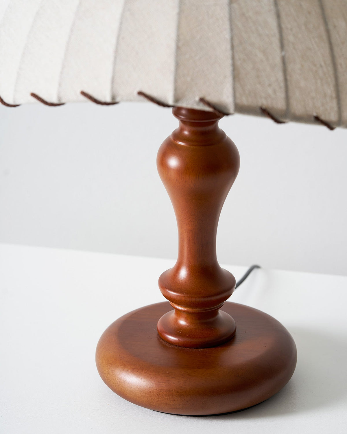 Sorerelle Table Lamp