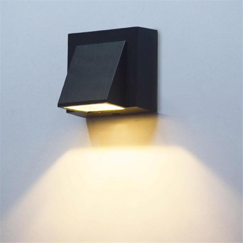 Vexto moderne sort LED-væglampe i metal til udendørs brug