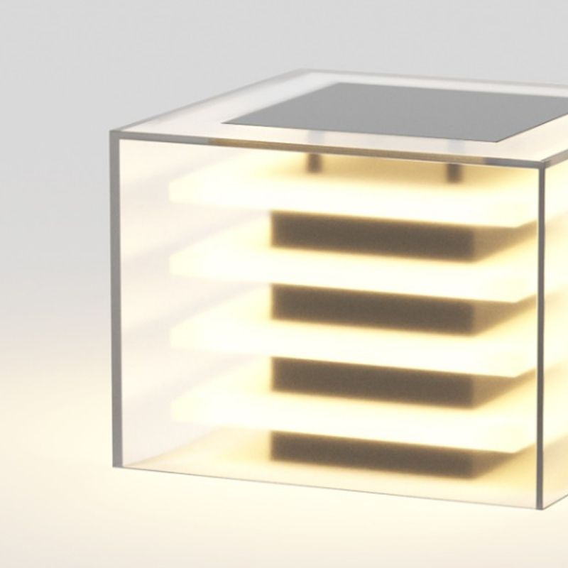Ray Modern Rectangular Metal Outdoor Solar Lamp, Black
