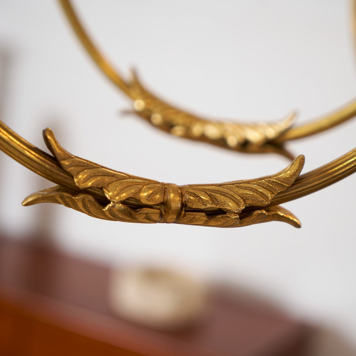 Candelabro de latão Valerix