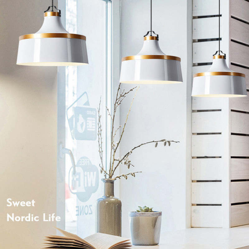 Valentina modern färgglad enkel pendellampa med metallskärm