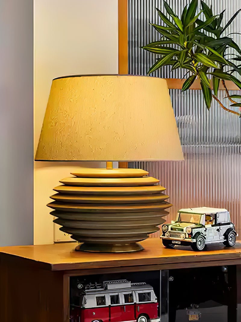 Abby moderne bordlampe