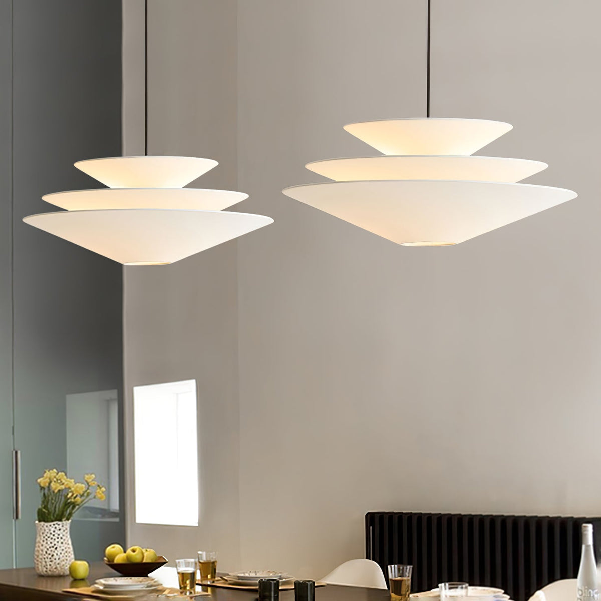 Triara minimalistisk pendellampa i flera lager