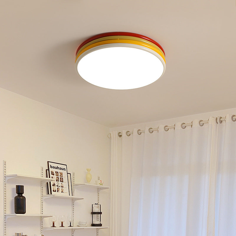 Arisha nútímalegt LED-loftljós sem festist beint í loft, rautt, stofa og svefnherbergi
