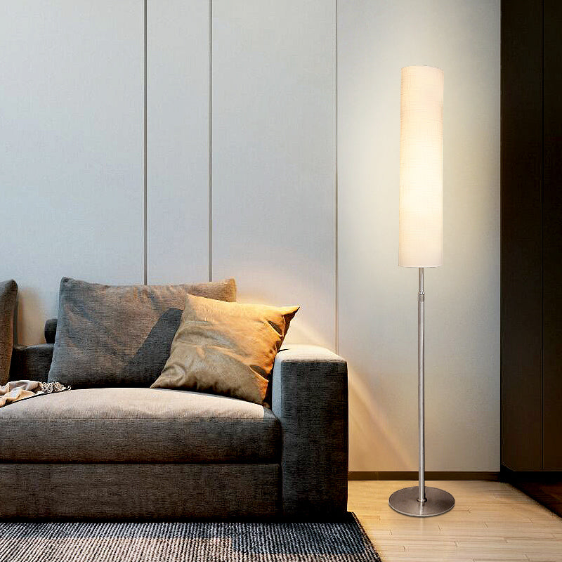 Eryn minimalistisk vit cylindrisk golvlampa i metall och tyg