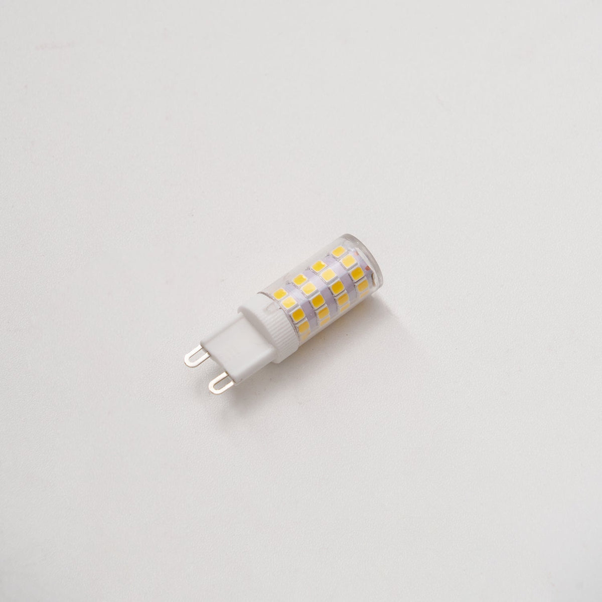 LED-pære med flere fatninger (G4 / G9 / GU10 / E14 / E27)