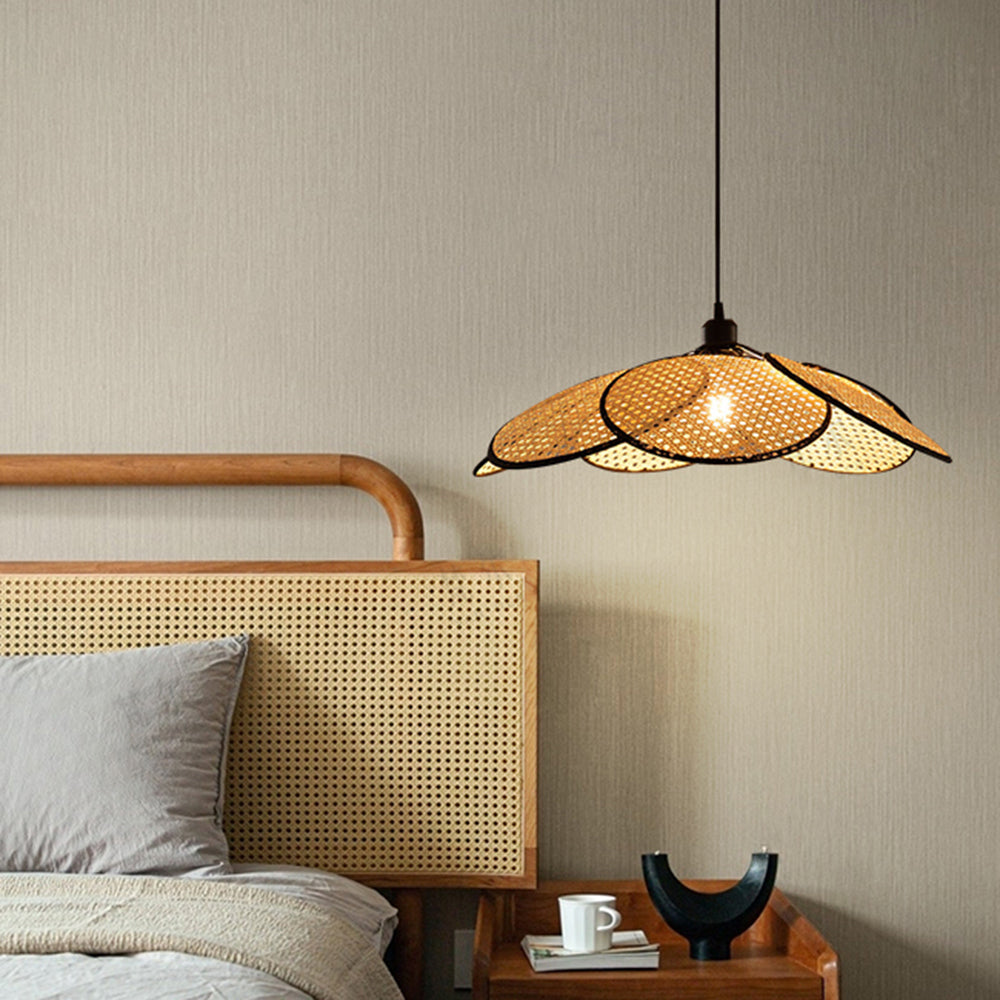 Ritta pendellampe i pileflet i wabi-sabi-stil, sort/hvid