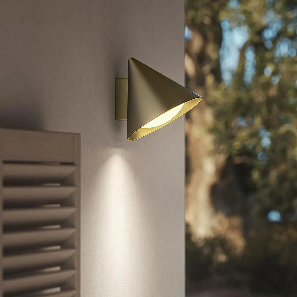 Ray modern minimalistisk konformad utomhusvägglampa i metall, vattentät, svart/guld