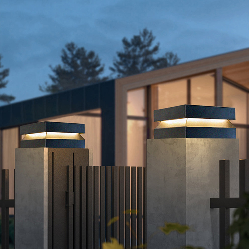 Corvex modern konkav solcellsdriven utomhuslampa, svart