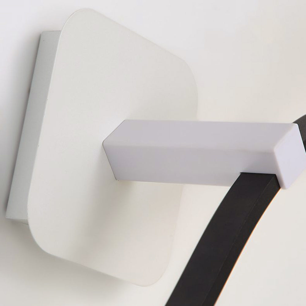 Arisha minimalistinen aaltomainen lineaarinen metalliseinävalaisin, musta/valkoinen