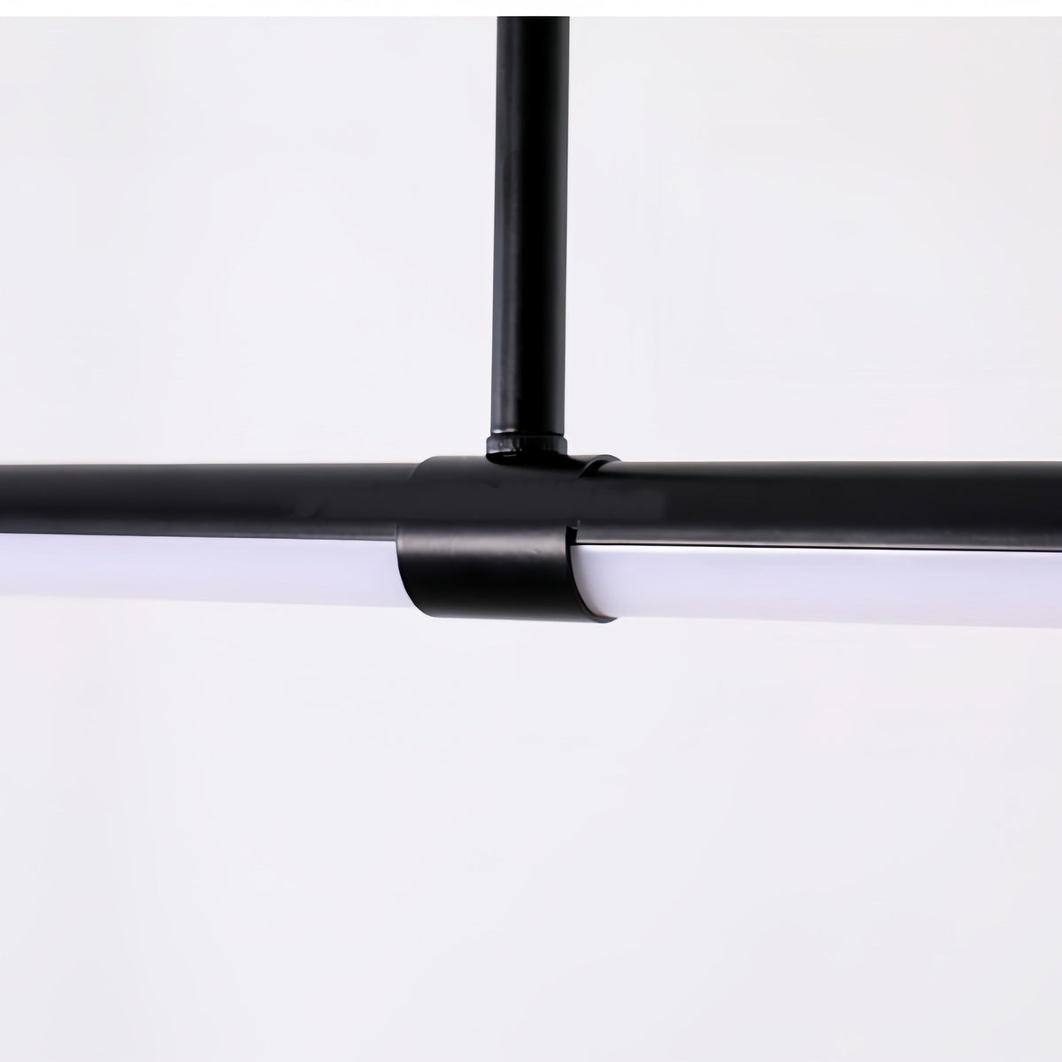 Arisha minimalistisk pendellampe, sort, moderne LED, spisestue og kontor