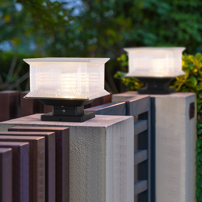 Ray nykyaikainen suorakulmainen metallinen LED-ulkovalaisin, musta