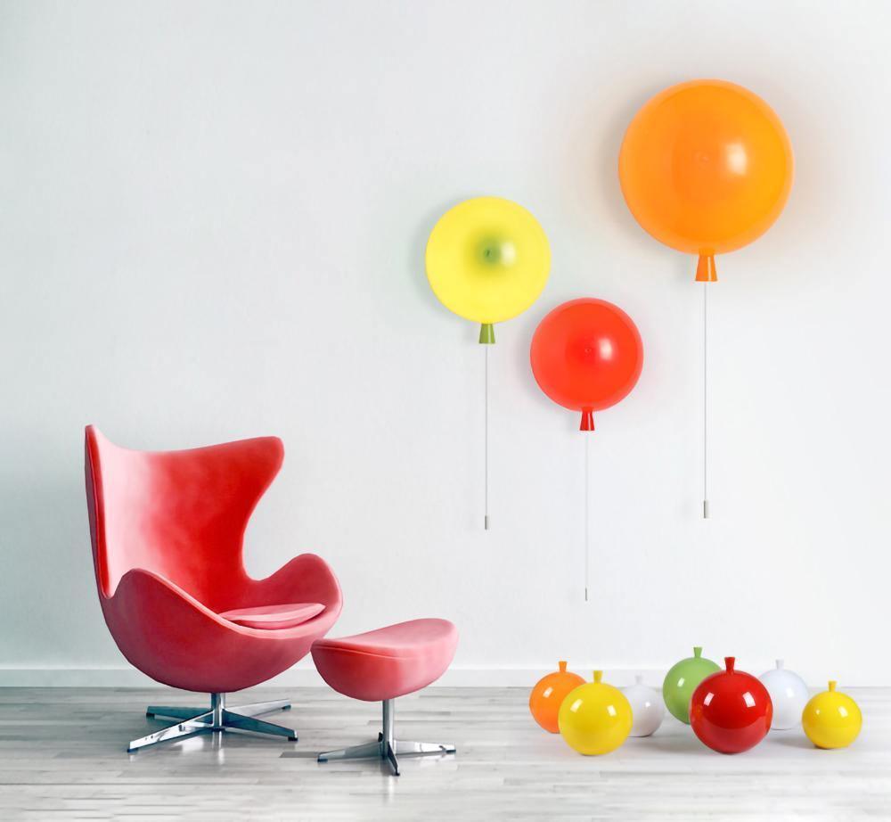 Luz de parede Kiri Cheerful Balloon Dream em plástico