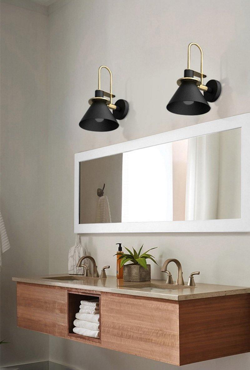 Solerine minimalistisk vägglampa i svart och guld