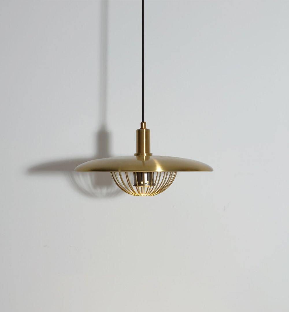 Candeeiro suspenso retro vintage em madeira Rinoira