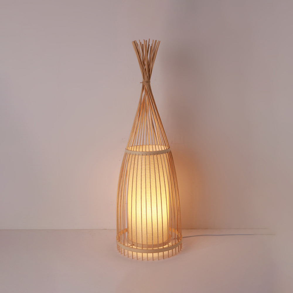 Ozawa sveitalegur standandi gólflampi í flöskulaga hönnun, rattan/efni, svefnherbergi