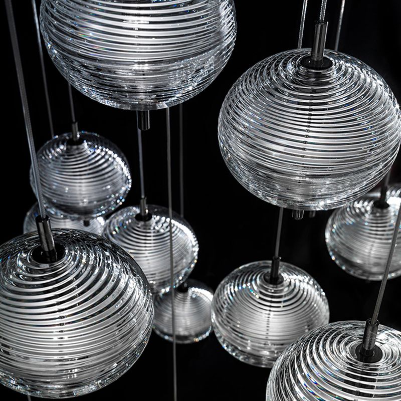 Valentina modern designad art déco-pendellampa, svart/guld