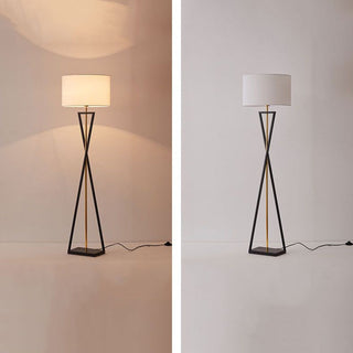 Eryn Retro Cylinder Tripod Metall Tyg Multi Color Golvlampa