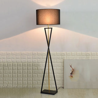 Eryn Retro Cylinder Tripod Metall Tyg Multi Color Golvlampa