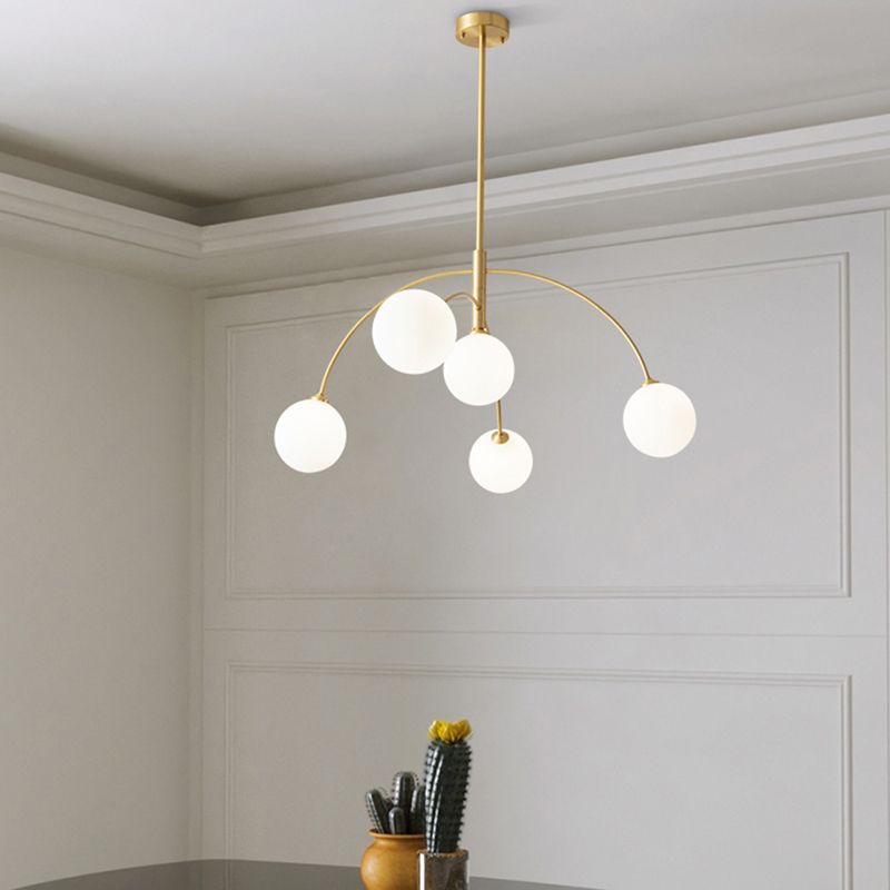 Valentina modern pendellampa med klot, metall/glas, svart/guldfärgad, sovrum