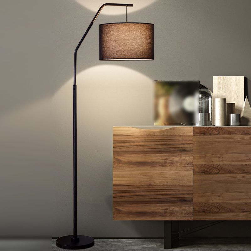 Eryn gulvlampe i cylindrisk form, buet gulvlampe, unik