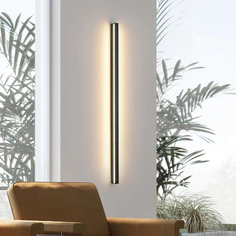 Arisha Minimalist Black Bar Mirror Front Vanity Wall Lamp, Metal/