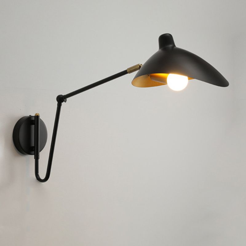 Epoch industriell vägglampa med svängarm, svart/guld