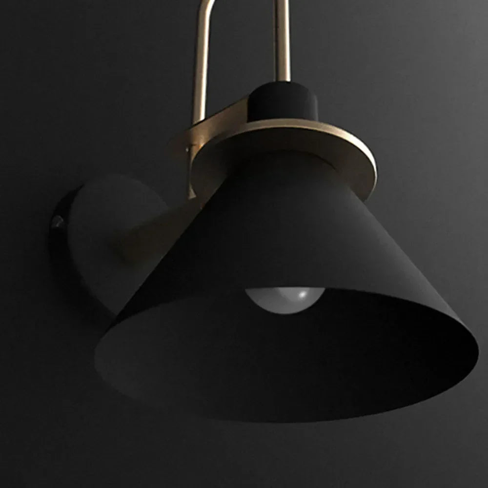 Valentina vintage metalvæglampe med hornform, stue/soveværelse/badeværelse