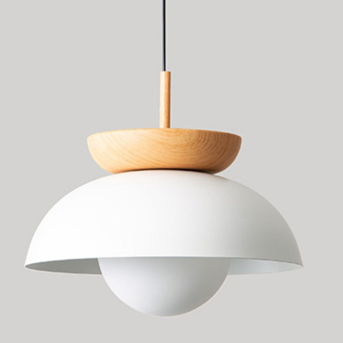 Muto nordisk pendellampa eller plafond i svart trä och metall för kök och balkong