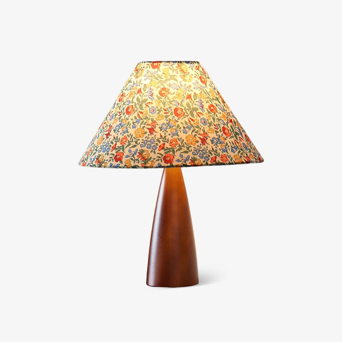 Ber vintagebordslampa i trä