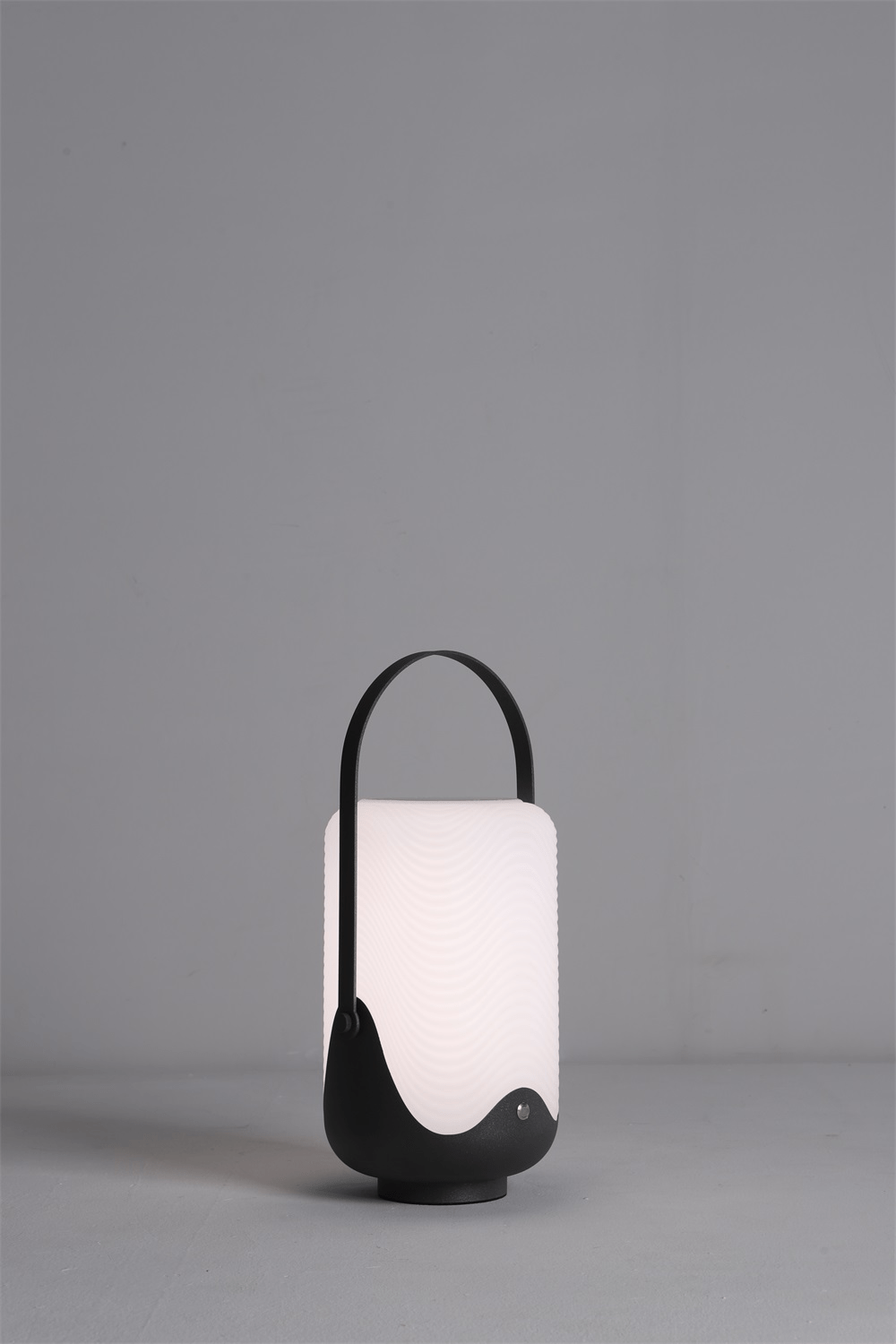 Tyler minimalistinen PE-ulkovalaisin