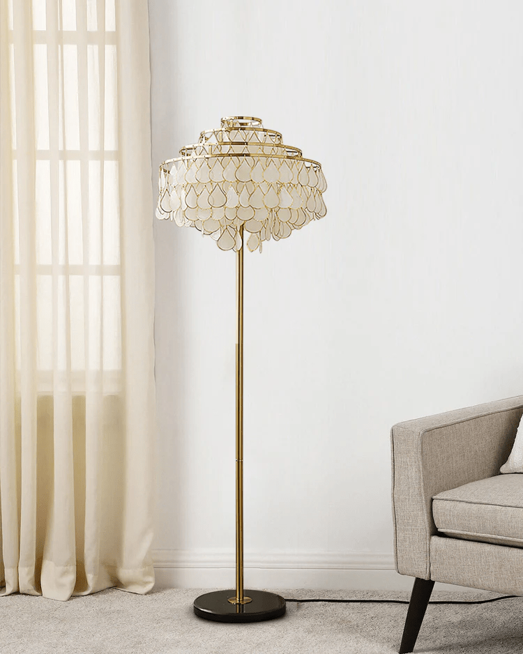Luksus-gulvlampe med skal Emily