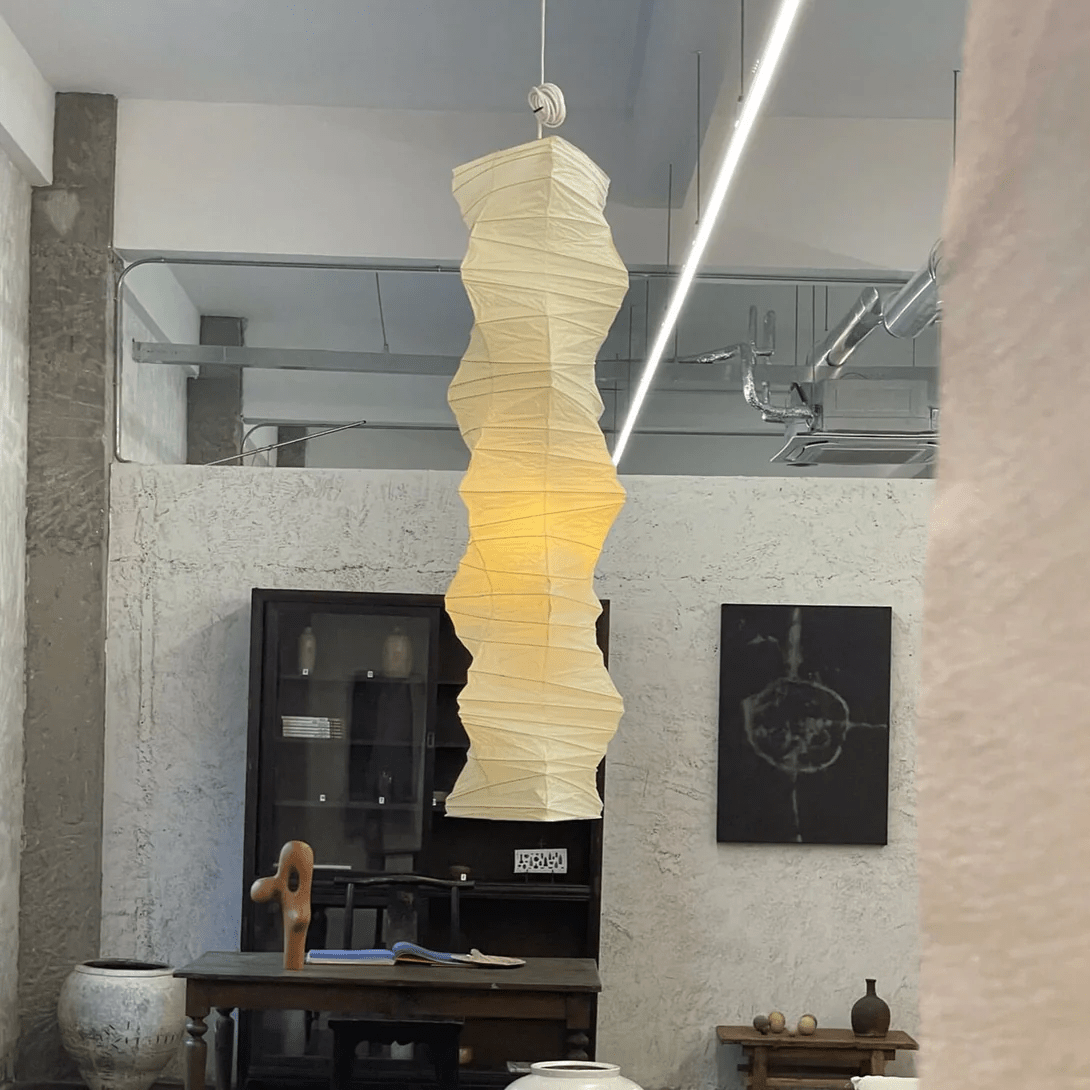 Piaeenne moderne pendellampe i papir